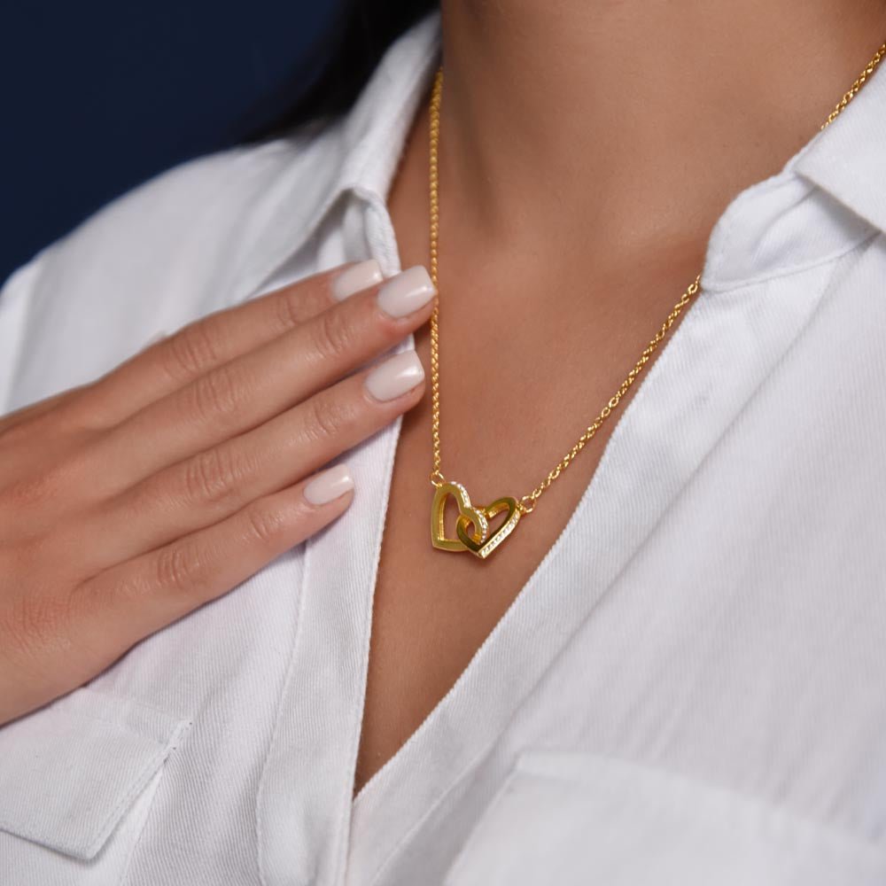 To my Sister-Interlocking Hearts Necklace